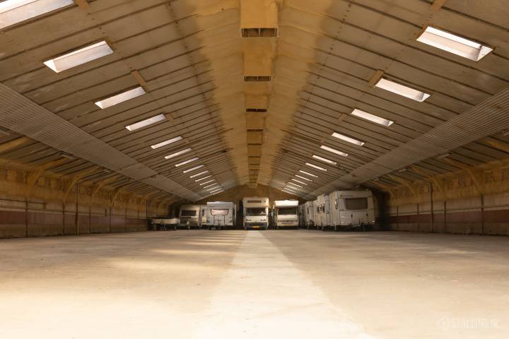 Caravanstalling Hospers - Wijster