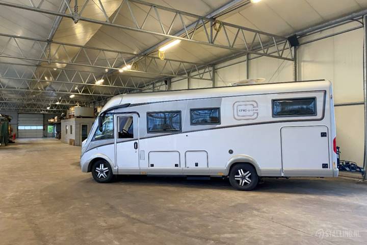 Caravanstalling - Op de Grens